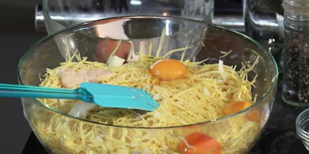 драники с мясной начинкой