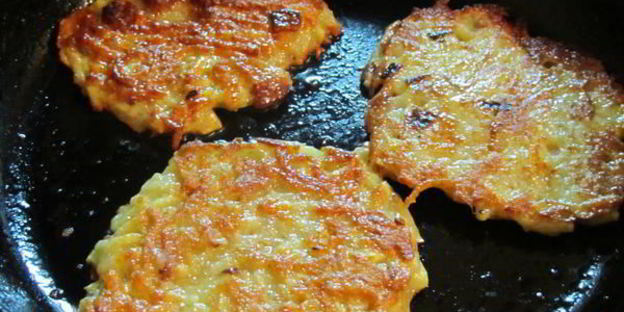 драники со шкварками