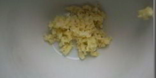 кабачковые драники с чесночным соусом