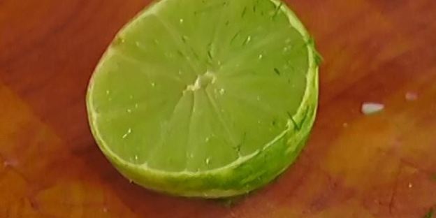 картофельно-свекольные драники с сыром бри