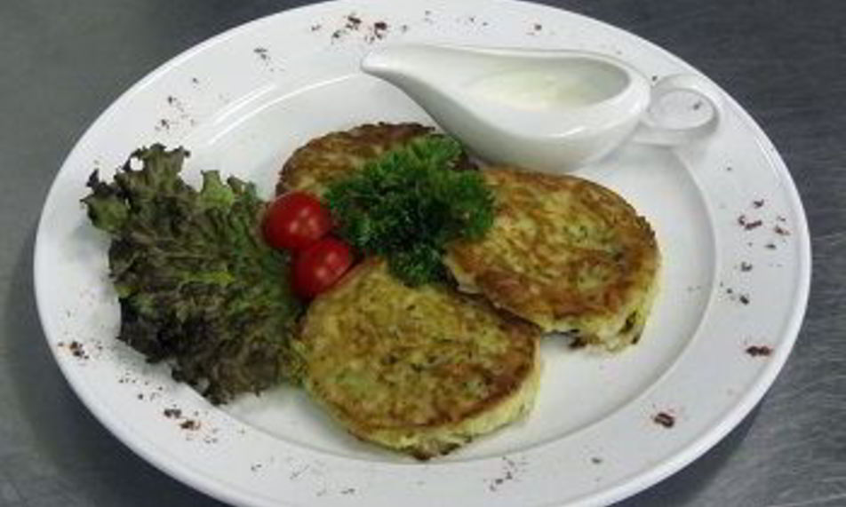 Рецепт картофельных драников со сметаной