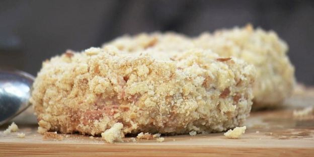 сэндвич с консервированной ветчиной и драником