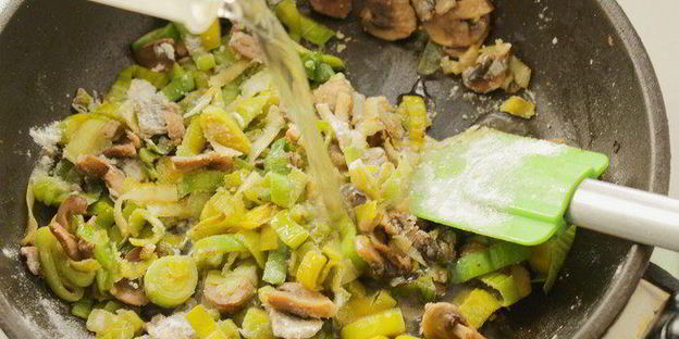 альбондигас — фрикадельки по-испански