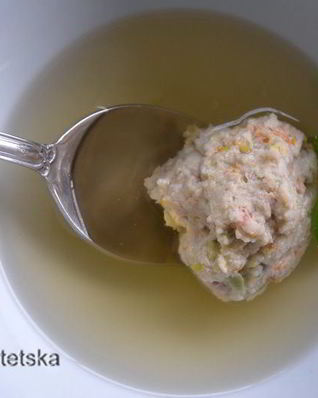 Фрикадельки из индейки и стручковой фасоли