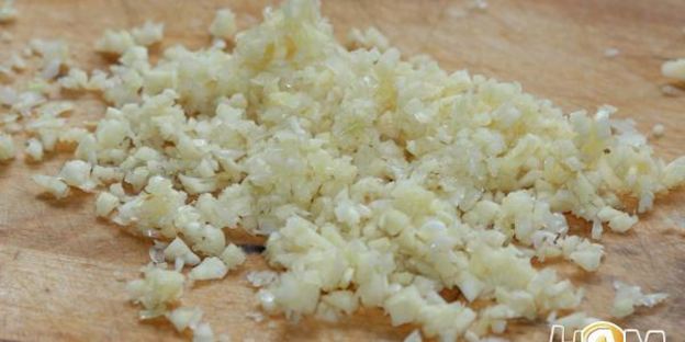 фрикадельки из трески в томатно-базиликовом соусе