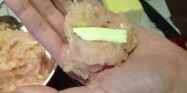 фрикадельки под соусом в духовке