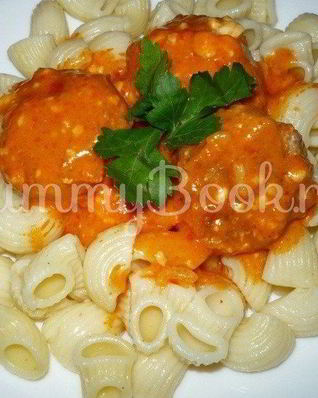 Фрикадельки под томатно-сырным соусом из мультиварки