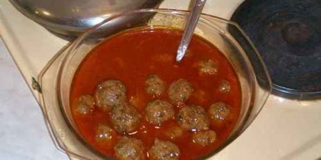 фрикадельки с печеным картофелем