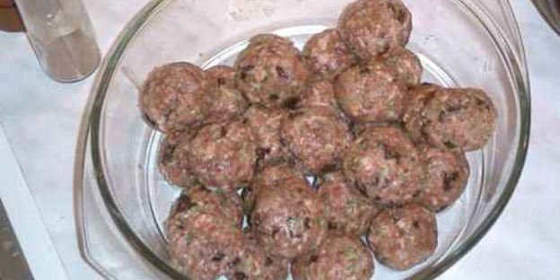 фрикадельки с печеным картофелем