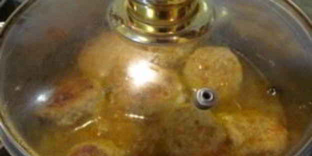 фрикадельки с рисом