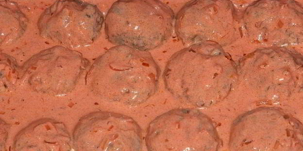 фрикадельки с сюрпризом