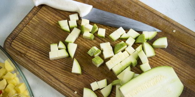 фрикадельки в духовке с овощами