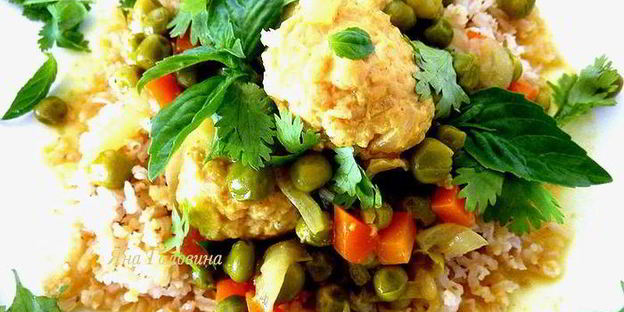 фрикадельки в кокосовом молоке