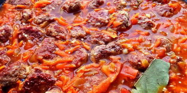 фрикадельки в моркови