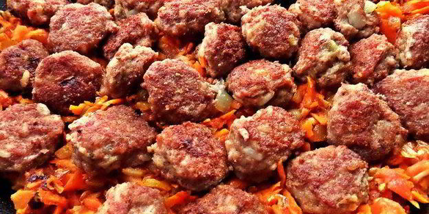 фрикадельки в моркови