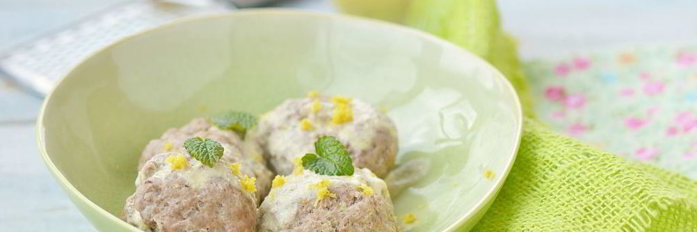 Фрикадельки в соусе