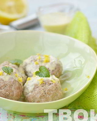 Фрикадельки в соусе