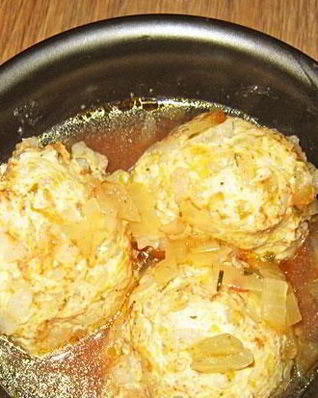 Фрикадельки в томатном соусе в мультиварке