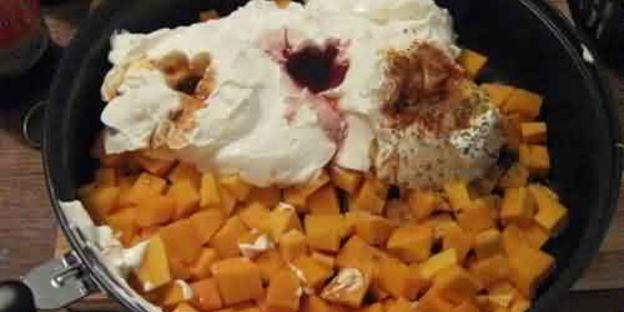 фрикадельки в тыквенно-сметанном соусе