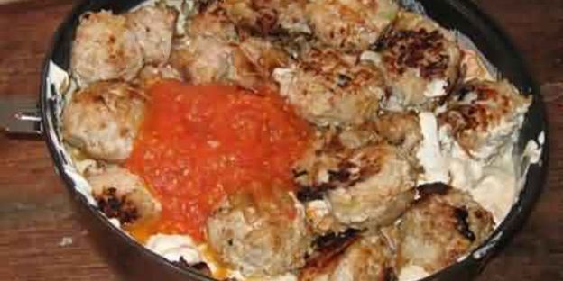 фрикадельки в тыквенно-сметанном соусе