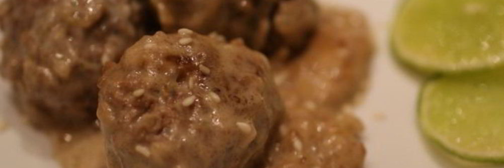 Фрикадельки в воке