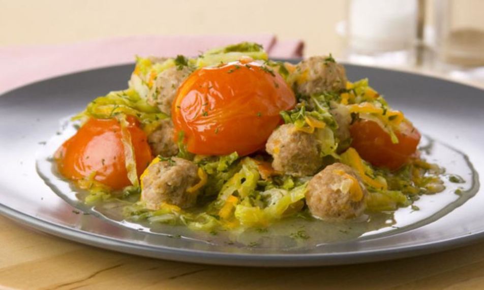 Рецепт капусты с фрикадельками