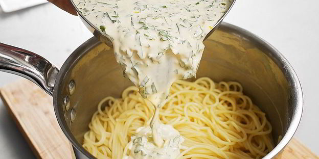 карбонара с цукини и фрикадельками