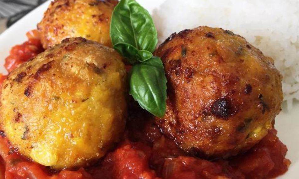 Рецепт куриных фрикаделек с моцареллоя