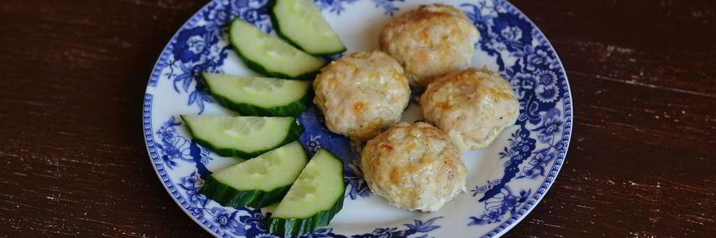 Куриные фрикадельки с сыром