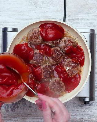 Кускус с фрикадельками