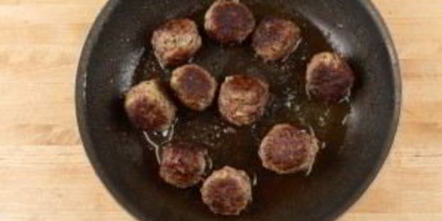 спагетти с фрикадельками по-итальянски