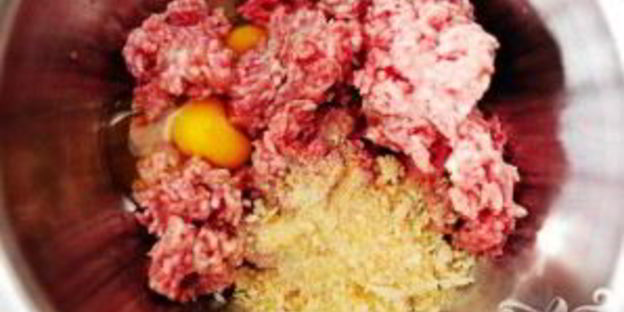 спагетти с фрикадельками