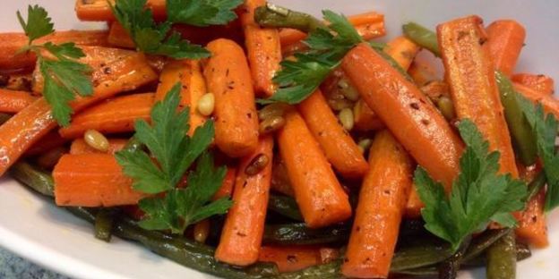 гарнир из моркови и стручковой фасоли