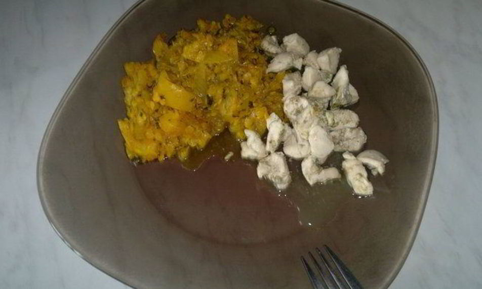 Рецепт чечевицы с восточными специями, овощами и тушеная куриная грудка