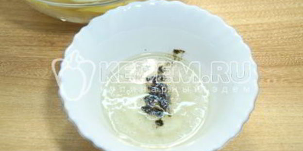 картофель на мангале с салом и луком