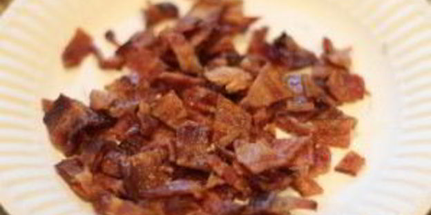 картофель с беконом под сыром