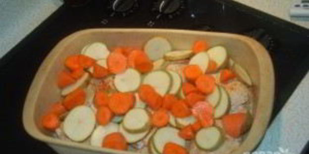 картошка с курицей и грибами в духовке