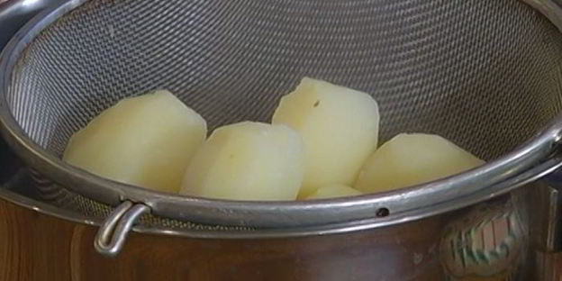 молодой картофель по-кончаловски