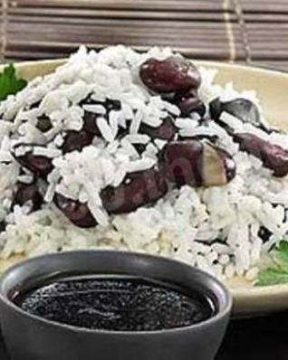 Рис с красными бобами