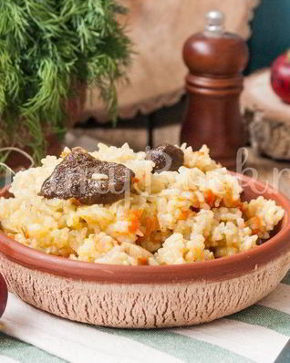 Рис с лесными грибами в мультиварке