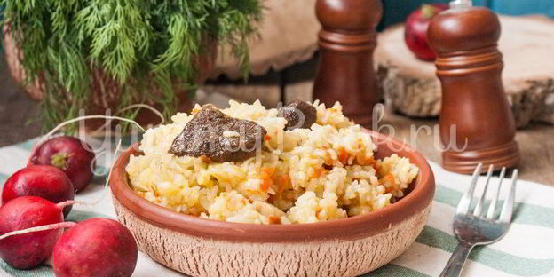 рис с лесными грибами в мультиварке