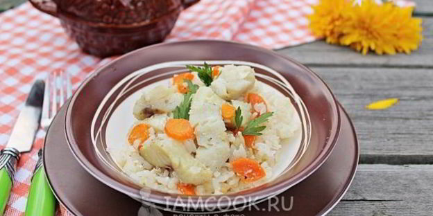 рис с рыбой в горшочке