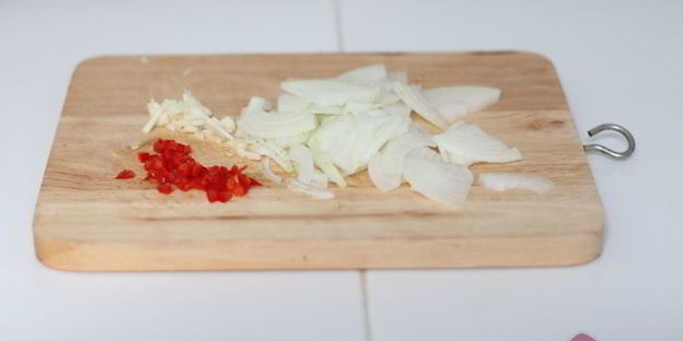 жареный рис с фасолью и грибами