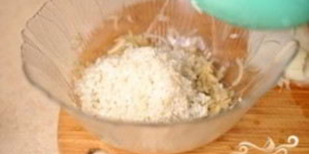 долма из виноградных листьев