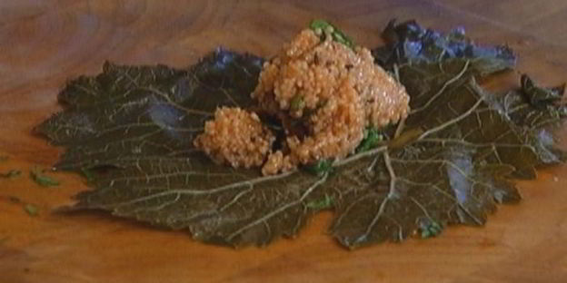 долма с кускусом и вялеными помидорами