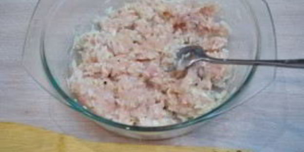 долма в виноградных листьях