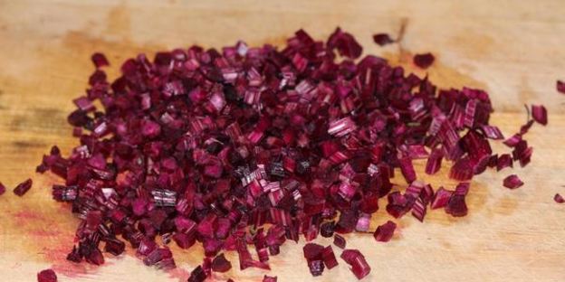 голубцы из свекольной ботвы с булгуром