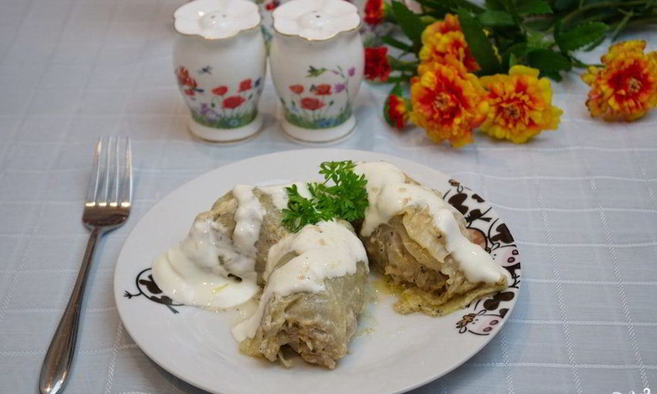 Рецепт голубцов под сметанным соусом