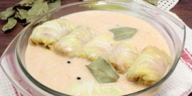 голубцы, тушенные в сметане