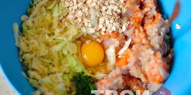 ленивые голубцы из курицы с овсяными хлопьями